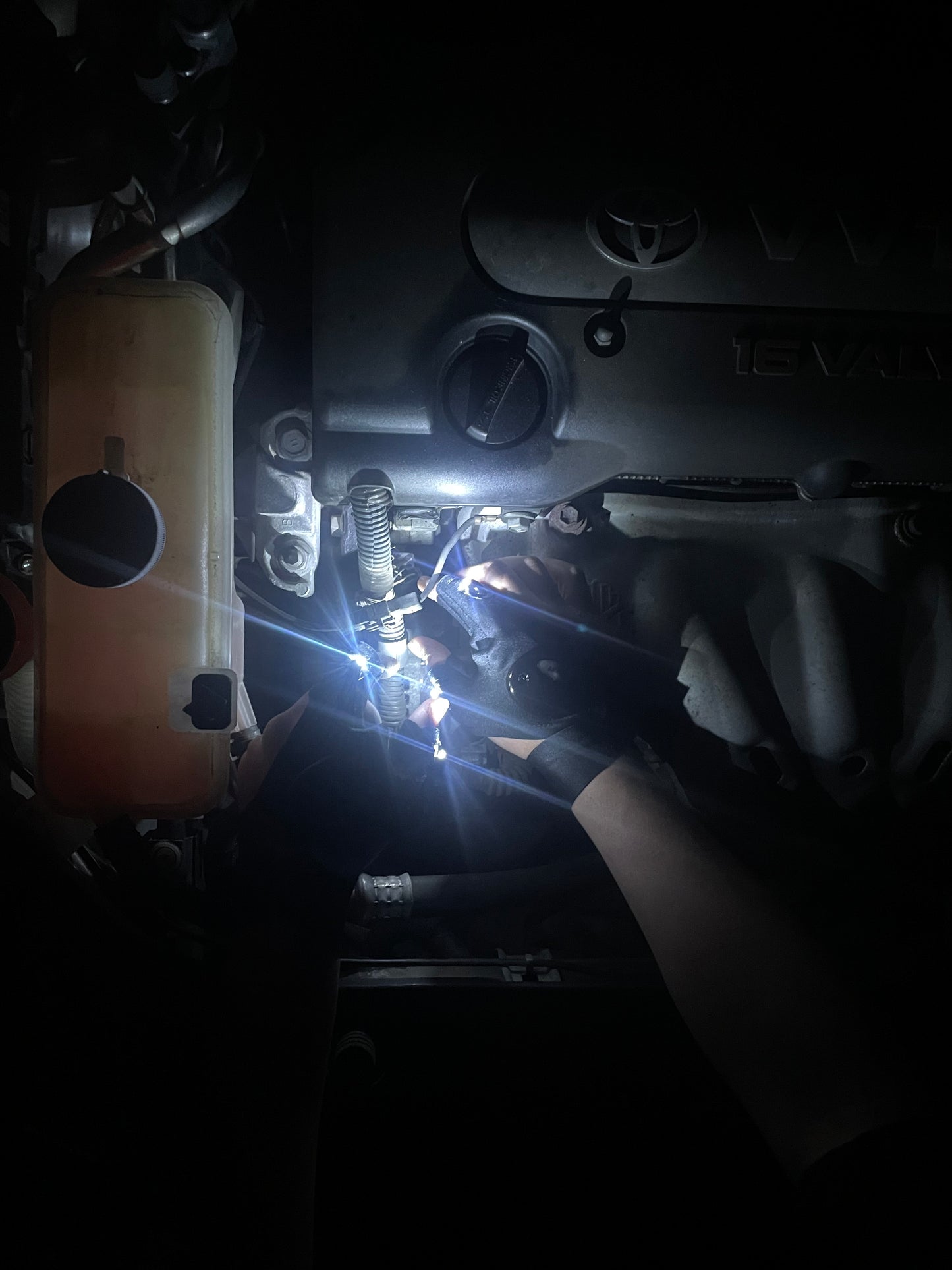 Torch Touch LED Lighted Half-Finger Gloves